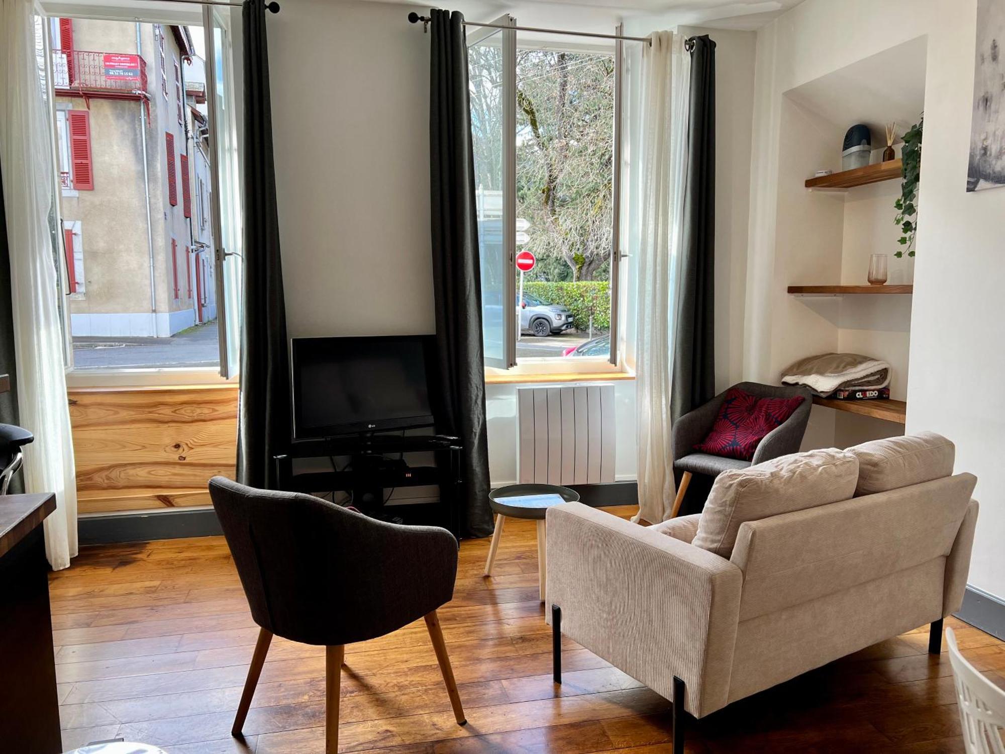Joli Appartement En Centre Ville Bagnères-de-Bigorre Kültér fotó