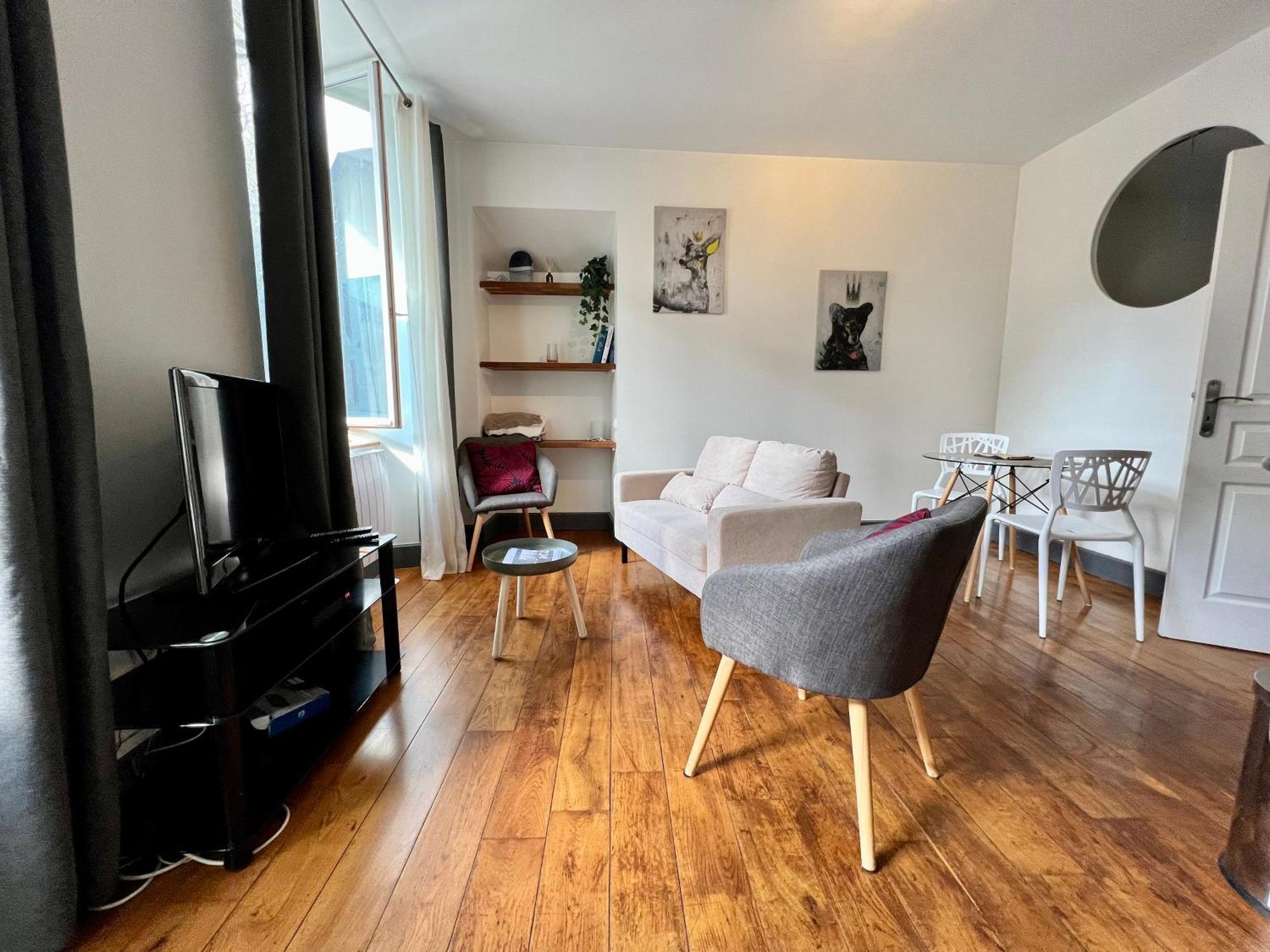 Joli Appartement En Centre Ville Bagnères-de-Bigorre Kültér fotó